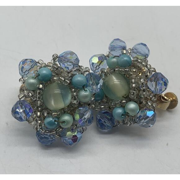 Vintage Mixed Lot 8 Pairs Clip On Earrings Monet Trifari Vendome Plus Read - Picture 4 of 14